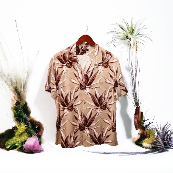 Express ★ Men's Rayon Short Sleeve Button-Up ★ Tijuana Aloe Summer Print - Picture 5 of 5